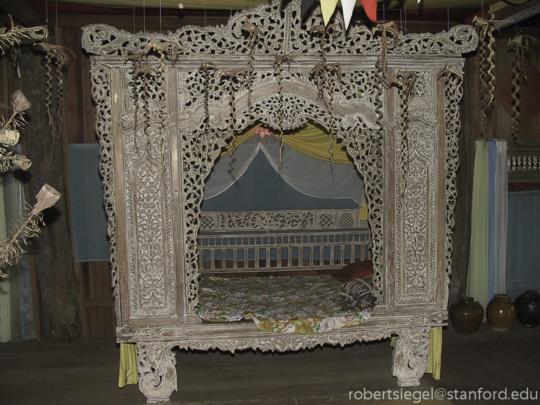 long house bed